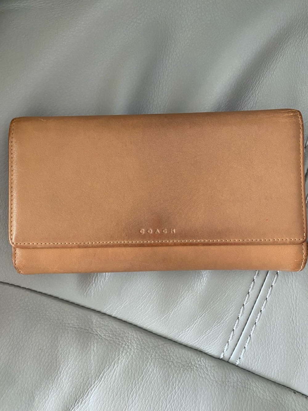Vintage Coach Tan Leather Card Holder with Embossed Logo